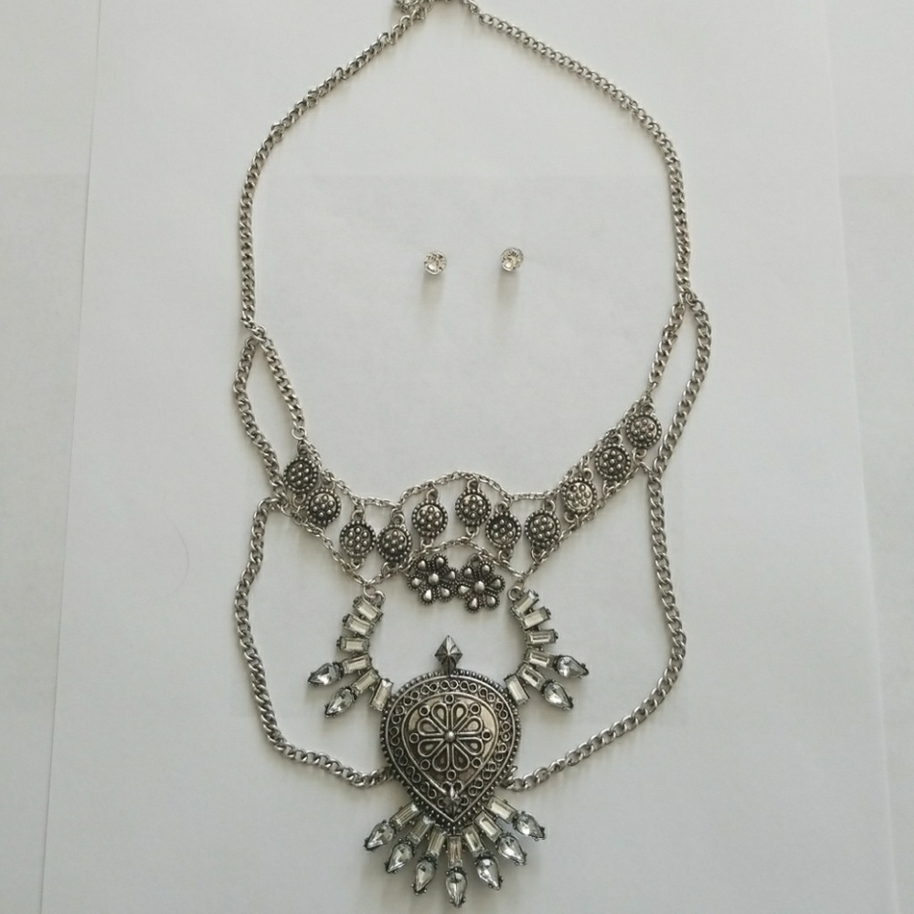 NEW Silver Multi Strand Necklace Set